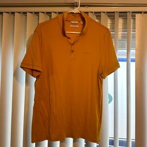 Used Calvin Klein polo shirt, I used twice and it is in a good conditions